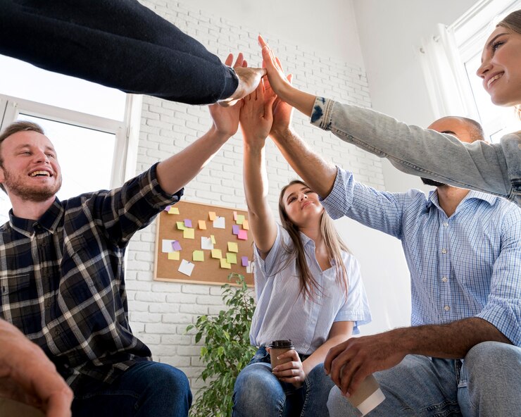 5 razones por las que tener un equipo de trabajo motivado ayuda a la empresa